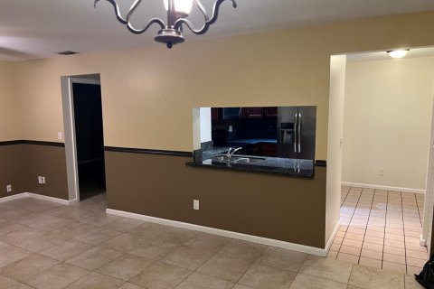 Condo à Coral Springs, Floride, 2 chambres  № 2260903