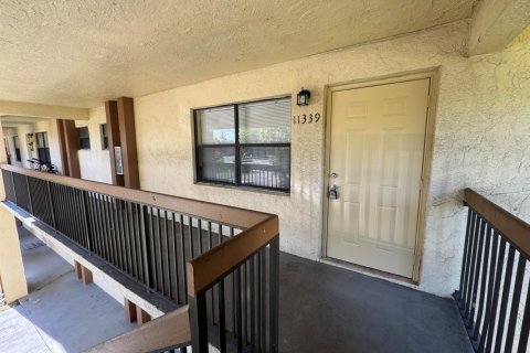 Copropriété à louer à Coral Springs, Floride: 2 chambres, 78.97 m2 № 2260903 - photo 12