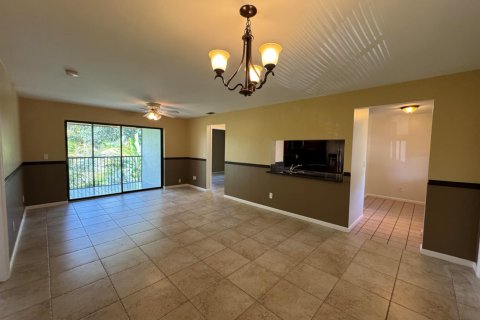 Copropriété à louer à Coral Springs, Floride: 2 chambres, 78.97 m2 № 2260903 - photo 15