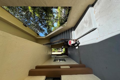 Copropriété à louer à Coral Springs, Floride: 2 chambres, 78.97 m2 № 2260903 - photo 11