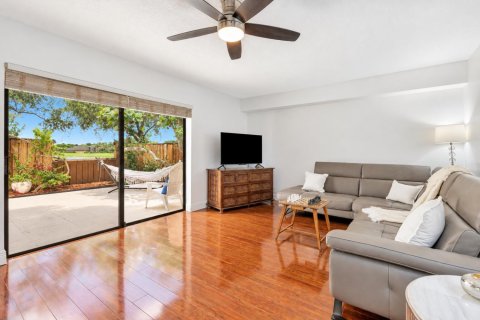 Touwnhouse à vendre à West Palm Beach, Floride: 2 chambres, 114.83 m2 № 2409044 - photo 10