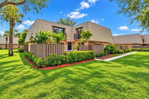 Touwnhouse à vendre à West Palm Beach, Floride: 2 chambres, 114.83 m2 № 2409044 - photo 3