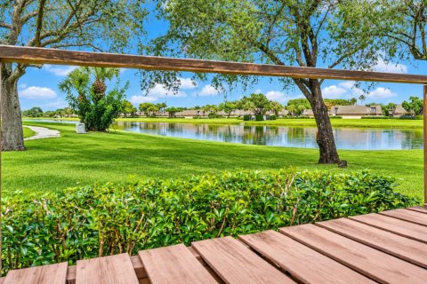 Touwnhouse à vendre à West Palm Beach, Floride: 2 chambres, 114.83 m2 № 2409044 - photo 5