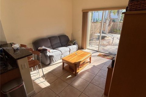 Adosado en venta en Doral, Florida, 3 dormitorios, 214.79 m2 № 2030868 - foto 30