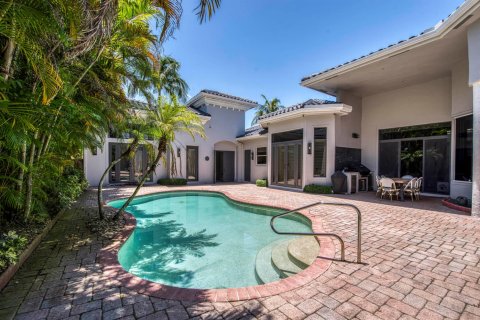 Villa ou maison à louer à Delray Beach, Floride: 4 chambres, 290.23 m2 № 2246955 - photo 8