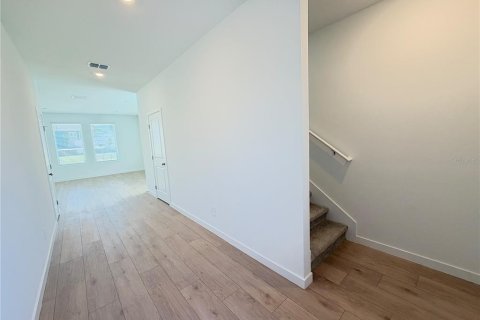 Villa ou maison à louer à Minneola, Floride: 4 chambres, 193.33 m2 № 2430844 - photo 22