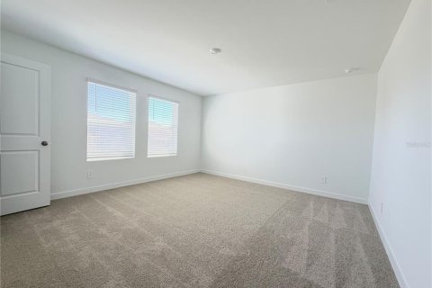 Villa ou maison à louer à Minneola, Floride: 4 chambres, 193.33 m2 № 2430844 - photo 12