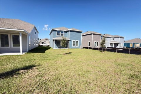 Villa ou maison à louer à Minneola, Floride: 4 chambres, 193.33 m2 № 2430844 - photo 5