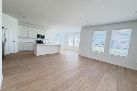Villa ou maison à louer à Minneola, Floride: 4 chambres, 193.33 m2 № 2430844 - photo 10