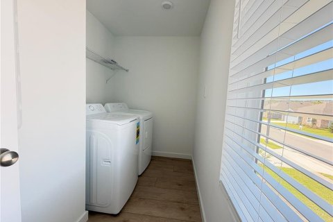 Villa ou maison à louer à Minneola, Floride: 4 chambres, 193.33 m2 № 2430844 - photo 17