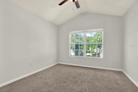 Adosado en venta en Brandon, Florida, 3 dormitorios, 159.61 m2 № 2096758 - foto 12