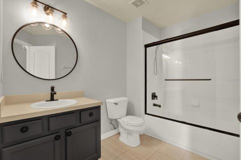 Adosado en venta en Brandon, Florida, 3 dormitorios, 159.61 m2 № 2096758 - foto 14