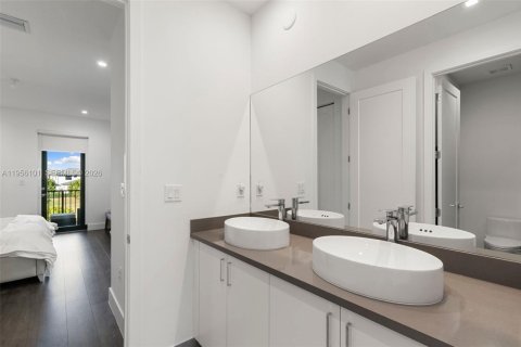 Снять в аренду виллу или дом в Аве Мария, Флорида 5 спален, 349.03м2, № 2011928 - фото 29