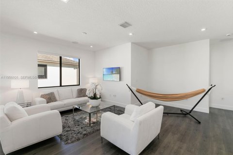 Снять в аренду виллу или дом в Аве Мария, Флорида 5 спален, 349.03м2, № 2011928 - фото 25