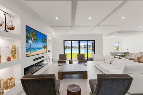 Снять в аренду виллу или дом в Аве Мария, Флорида 5 спален, 349.03м2, № 2011928 - фото 8