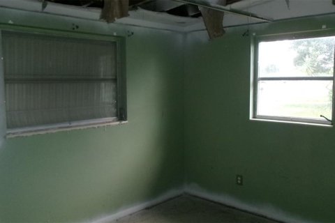 Casa en venta en Port Charlotte, Florida, 2 dormitorios, 93.27 m2 № 1875842 - foto 12