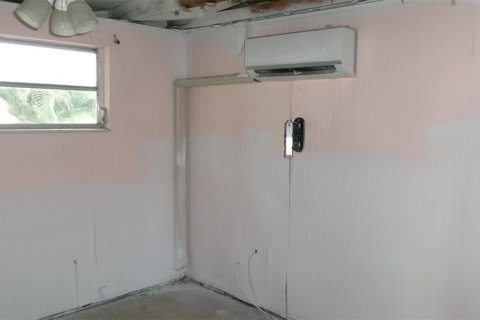 Casa en venta en Port Charlotte, Florida, 2 dormitorios, 93.27 m2 № 1875842 - foto 17