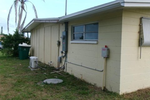Casa en venta en Port Charlotte, Florida, 2 dormitorios, 93.27 m2 № 1875842 - foto 19