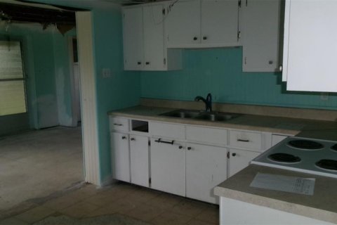 Casa en venta en Port Charlotte, Florida, 2 dormitorios, 93.27 m2 № 1875842 - foto 3