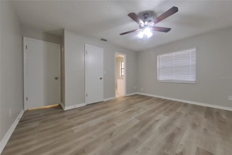 Villa ou maison à louer à Clermont, Floride: 3 chambres, 117.71 m2 № 2418939 - photo 8