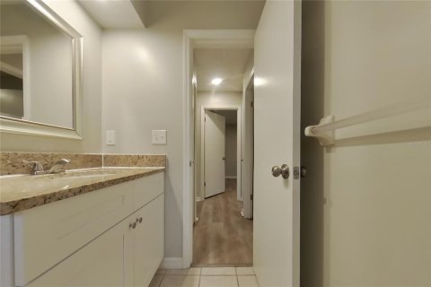 Villa ou maison à louer à Clermont, Floride: 3 chambres, 117.71 m2 № 2418939 - photo 15