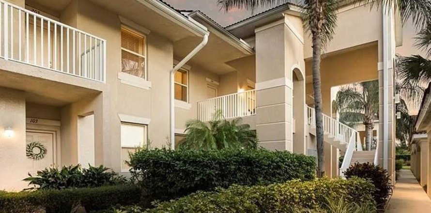 Condominio en Bradenton, Florida, 2 dormitorios  № 1826952