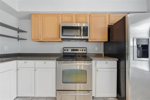 Touwnhouse à louer à Winter Springs, Floride: 2 chambres, 101.08 m2 № 2409781 - photo 6