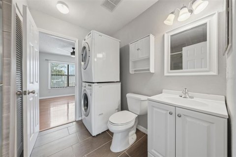 Touwnhouse à louer à Winter Springs, Floride: 2 chambres, 101.08 m2 № 2409781 - photo 16