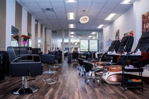 Touwnhouse à vendre à Weston, Floride: 2 chambres, 103.12 m2 № 2001847 - photo 28