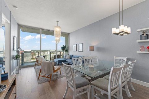 Condominio en venta en Orlando, Florida, 2 dormitorios, 105.35 m2 № 2157963 - foto 8