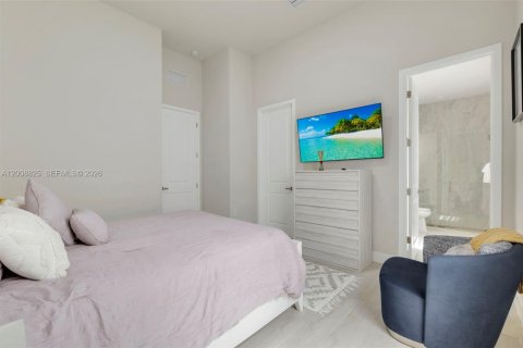 Купить виллу или дом в Паркленд, Флорида 3 спальни, 242.75м2, № 2073326 - фото 8
