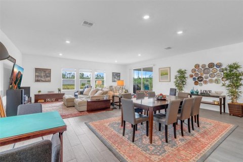 Villa ou maison à vendre à Orlando, Floride: 5 chambres, 371.05 m2 № 2104548 - photo 8
