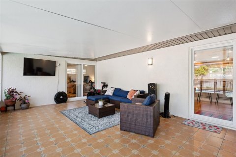 Casa en venta en Longwood, Florida, 3 dormitorios, 158.03 m2 № 2229581 - foto 17