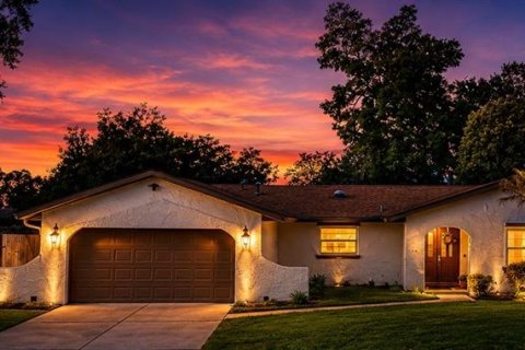 Villa ou maison à Longwood, Floride 3 chambres, 158.03 m2 № 2229581