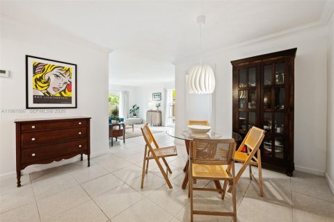 Купить кондоминиум в Пайнкрест, Флорида 1 спальня, 79.15м2, № 2026798 - фото 4