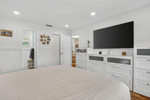 Casa en venta en Deerfield Beach, Florida, 4 dormitorios, 157.56 m2 № 1968108 - foto 26