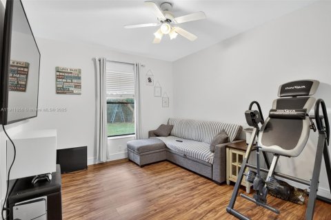 Casa en venta en Deerfield Beach, Florida, 4 dormitorios, 157.56 m2 № 1968108 - foto 23