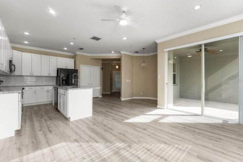 Townhouse in Lake Mary, Florida 4 bedrooms, 177.81 sq.m. № 2199099 - photo 12