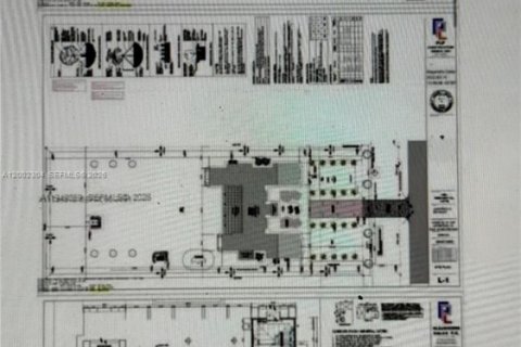 Купить виллу или дом в Хомстед, Флорида 5 спален, 436.18м2, № 2067704 - фото 10