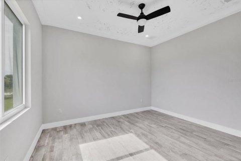 Villa ou maison à vendre à Port Charlotte, Floride: 4 chambres, 182.46 m2 № 1800271 - photo 29