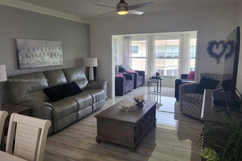 Copropriété à vendre à Lauderdale Lakes, Floride: 2 chambres, 87.7 m2 № 1978399 - photo 5