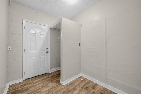 Villa ou maison à vendre à Kissimmee, Floride: 3 chambres, 122.72 m2 № 2400069 - photo 9