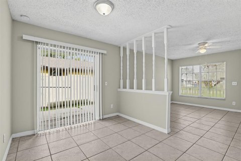 Villa ou maison à vendre à Kissimmee, Floride: 3 chambres, 122.72 m2 № 2400069 - photo 26