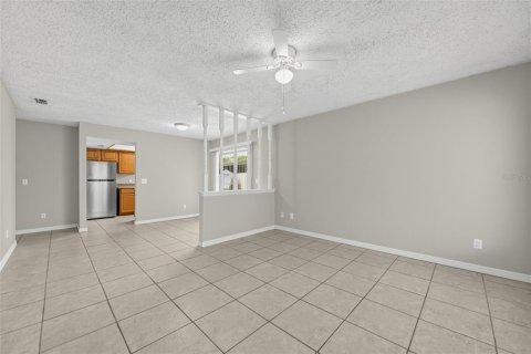 Villa ou maison à vendre à Kissimmee, Floride: 3 chambres, 122.72 m2 № 2400069 - photo 22