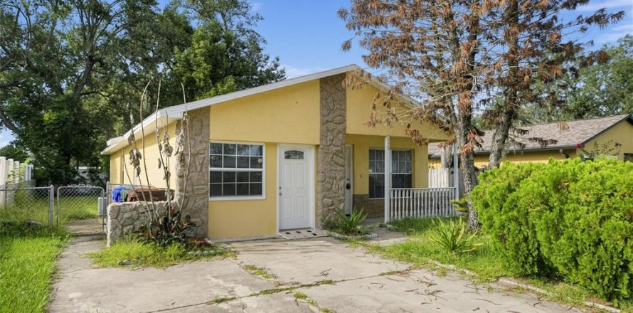 Villa ou maison à Kissimmee, Floride 3 chambres, 122.72 m2 № 2400069