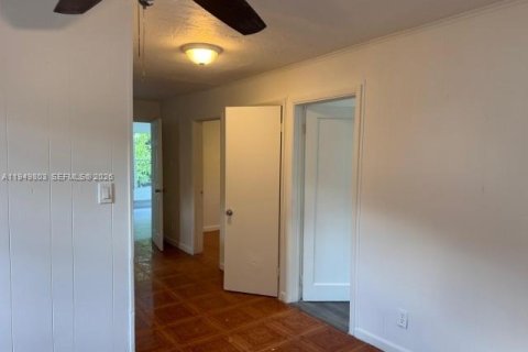 Villa ou maison à louer à Fort Lauderdale, Floride: 3 chambres № 2008929 - photo 6