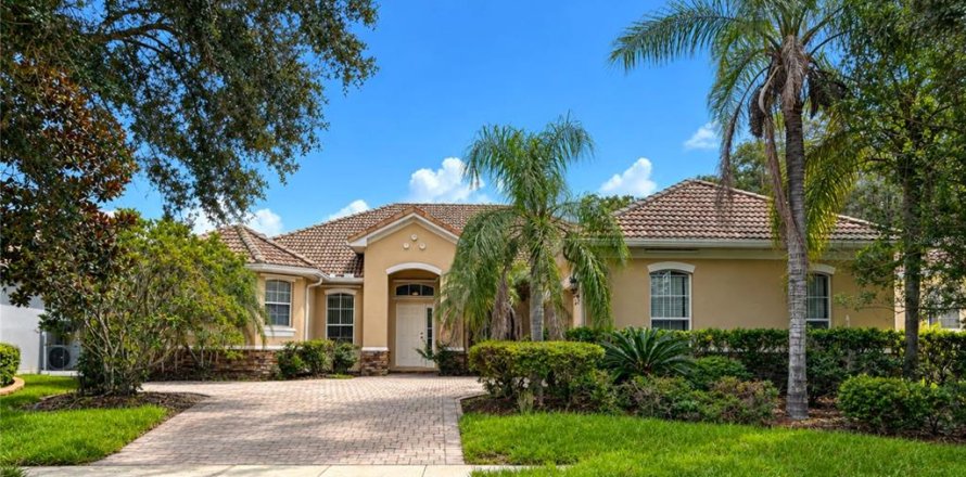 Villa ou maison à Kissimmee, Floride 4 chambres, 253.07 m2 № 2368960