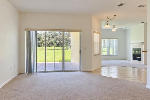 Villa ou maison à louer à Kissimmee, Floride: 4 chambres, 253.07 m2 № 2368960 - photo 9