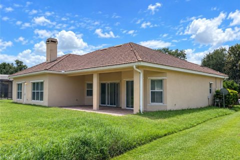 Villa ou maison à louer à Kissimmee, Floride: 4 chambres, 253.07 m2 № 2368960 - photo 18