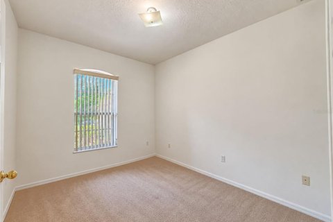 Villa ou maison à louer à Kissimmee, Floride: 4 chambres, 253.07 m2 № 2368960 - photo 14